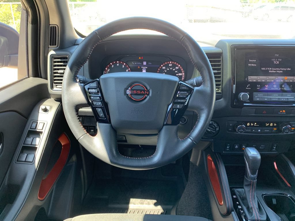 Used 2023 Nissan Frontier PRO-4X w/ Pro Convenience Package AWD/4WD image 17