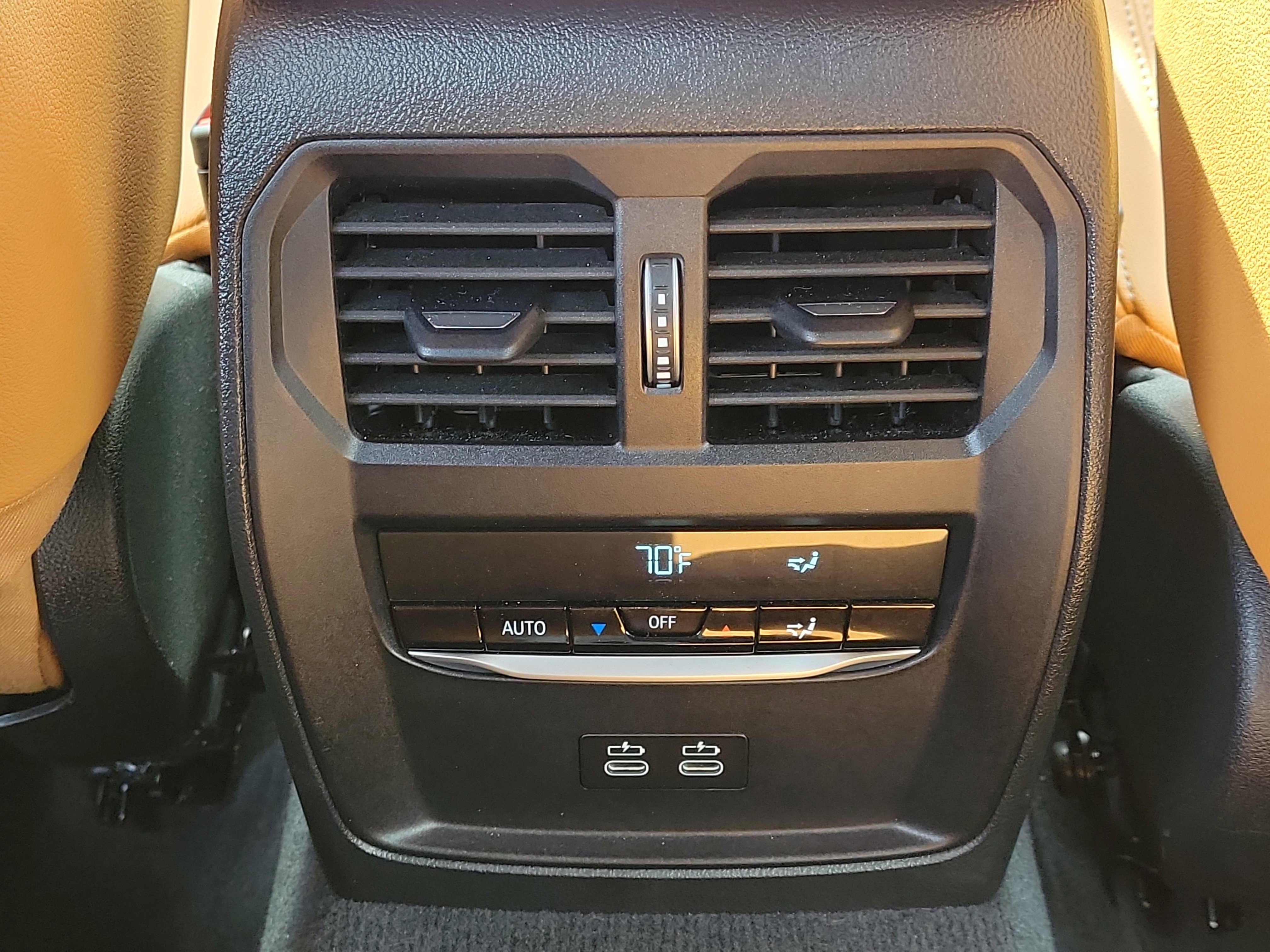 Used 2025 BMW 330i Sedan RWD image 12