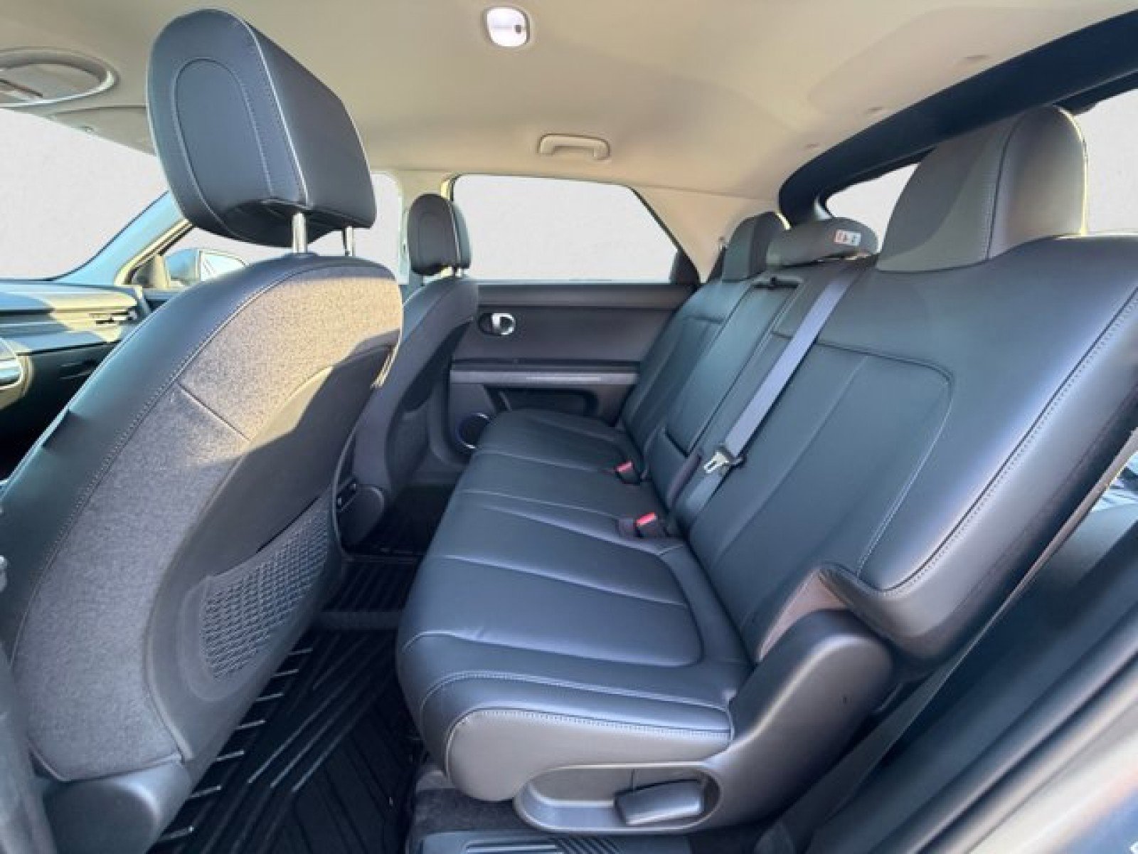 Used 2023 Hyundai Ioniq 5 SEL image 17