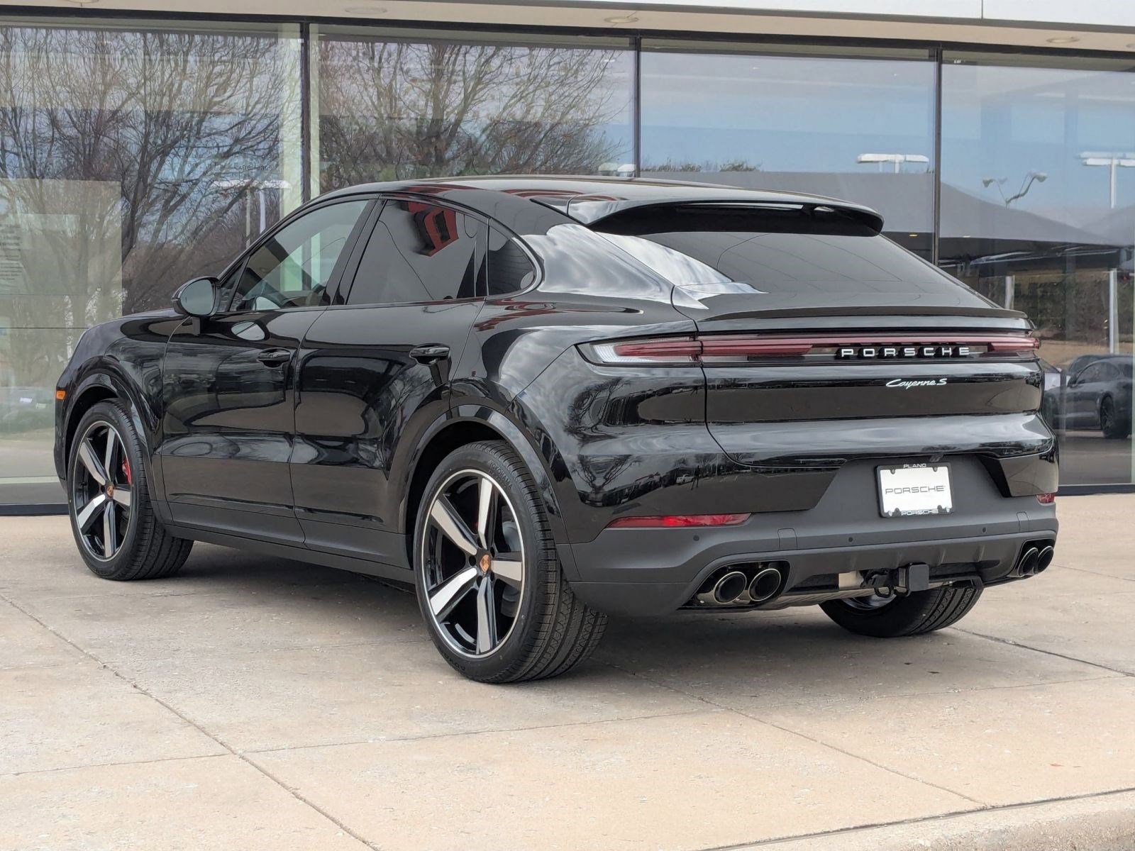 New 2026 Porsche Cayenne S image 3