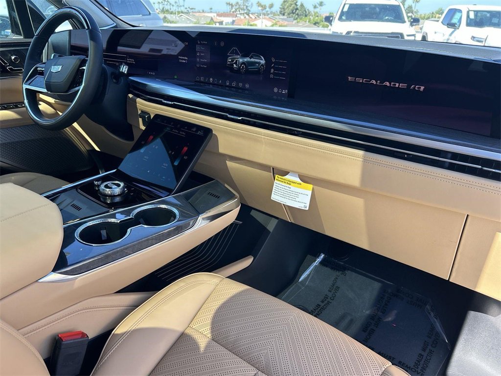 New 2026 Cadillac Escalade IQ Sport 2 image 37