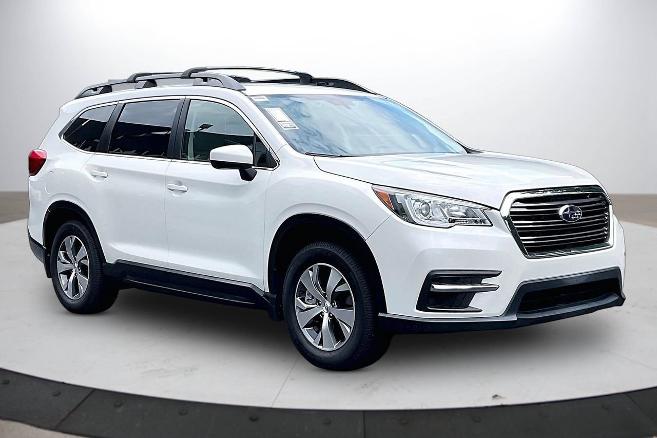 Used 2020 Subaru Ascent Premium w/ Convenience Package AWD/4WD image 2