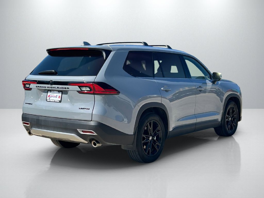 Used 2026 Toyota Grand Highlander AWD Hybrid image 5