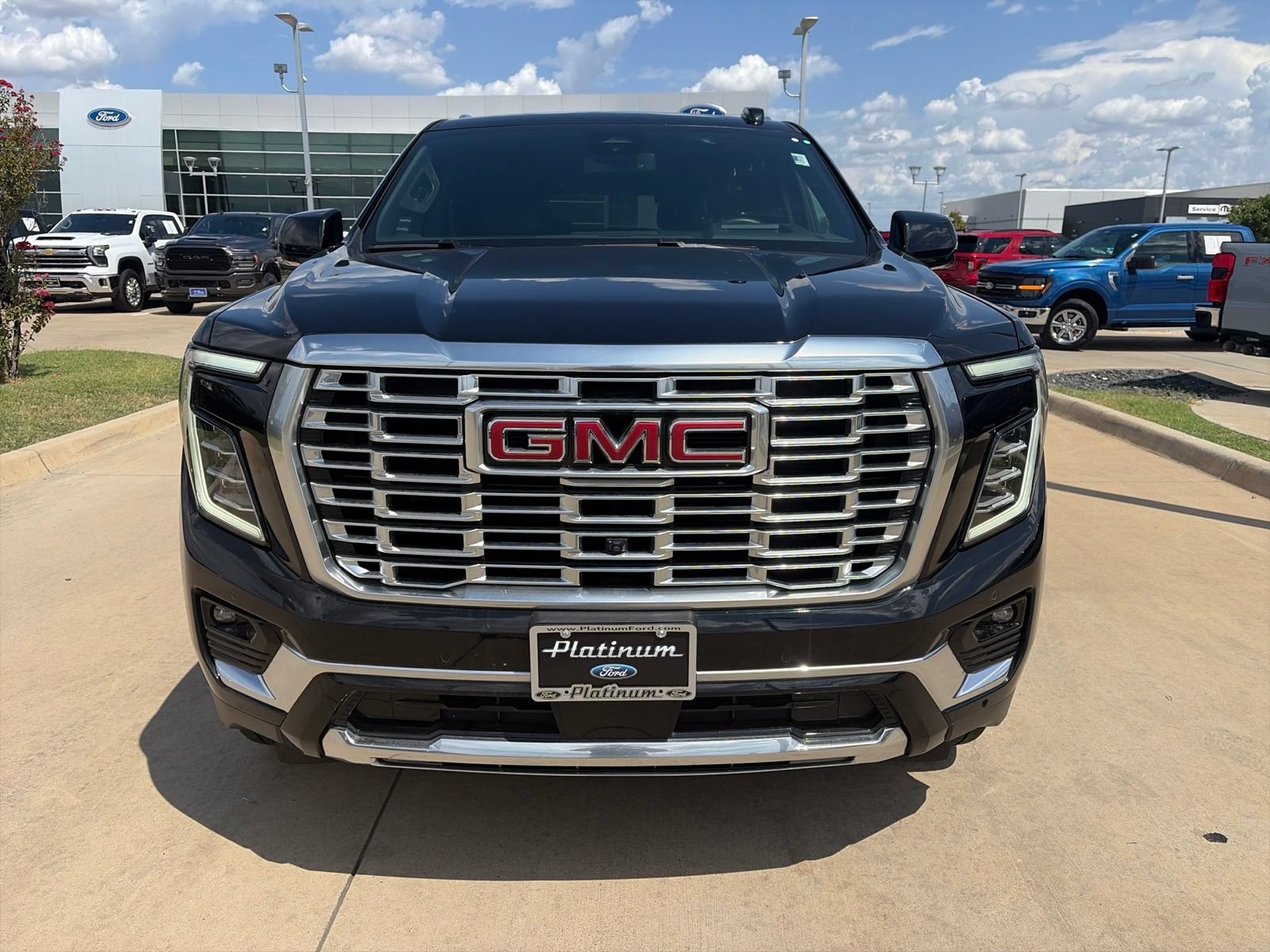 Used 2025 GMC Yukon Denali AWD/4WD video 2