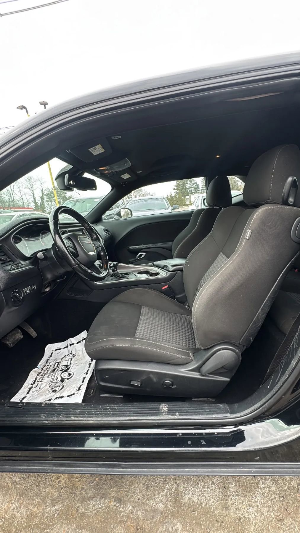 Used 2022 Dodge Challenger GT image 10