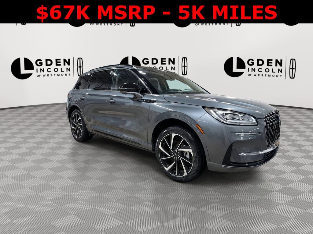 Used 2025 Lincoln Corsair Grand Touring w/ Equipment Group 302A image 2