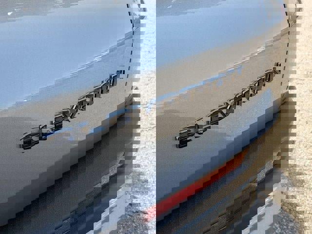 New 2025 GMC Acadia Elevation image 5