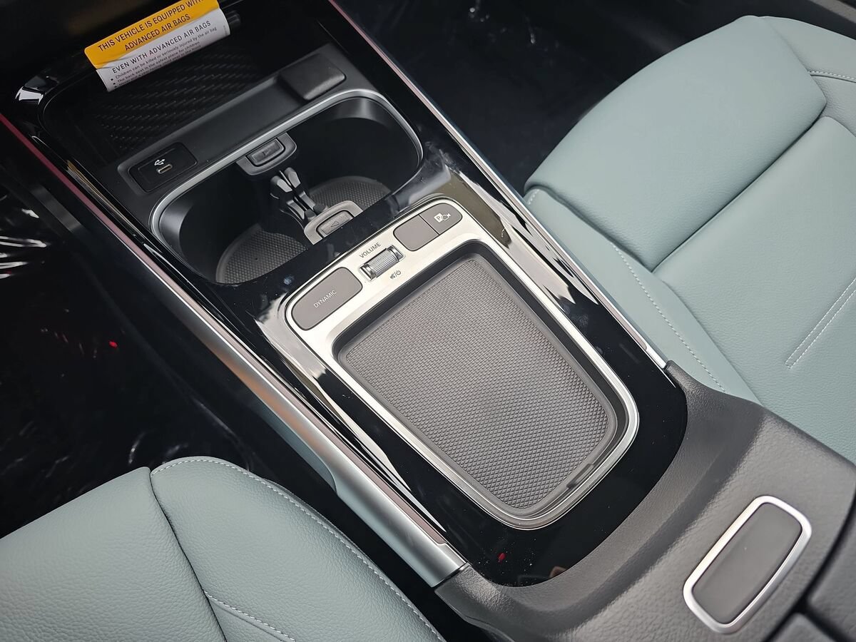 New 2026 Mercedes-Benz GLB 250 image 25