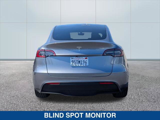 Used 2025 Tesla Model Y Long Range image 4