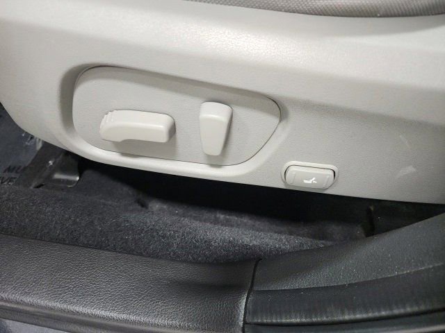 Used 2015 Subaru Forester 2.5i Premium w/ All-Weather Package image 24