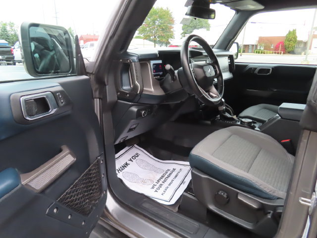 Used 2022 Ford Bronco Outer Banks AWD/4WD image 17