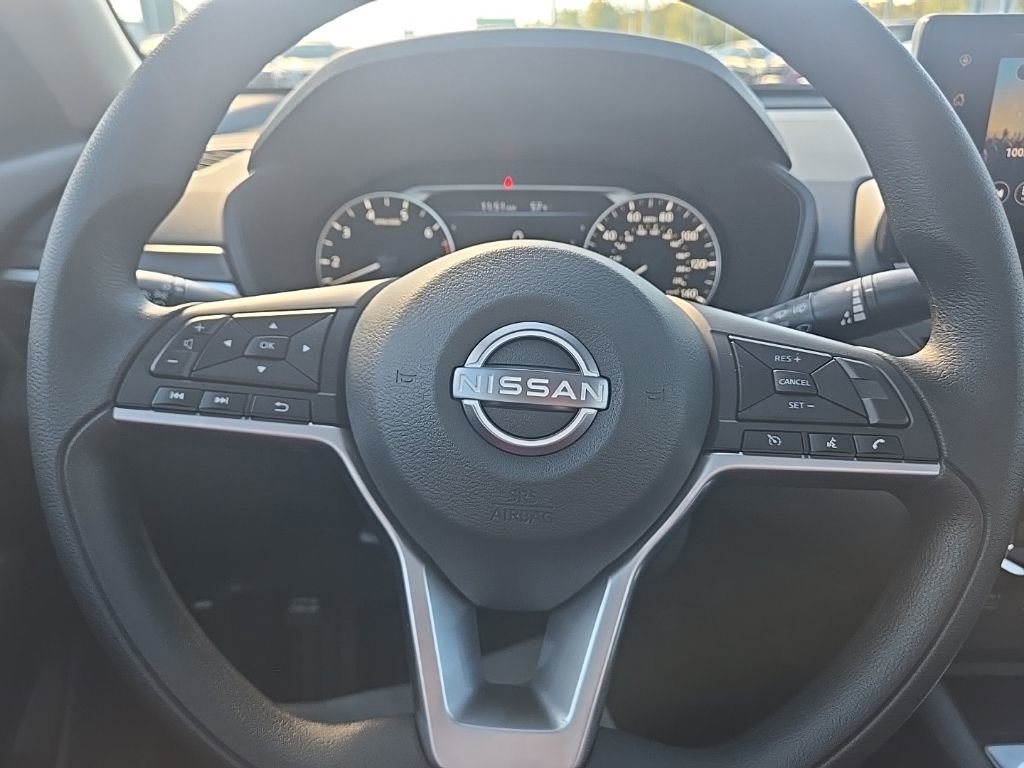 New 2025 Nissan Altima 2.5 SV w/ SV Special Edition Package image 15
