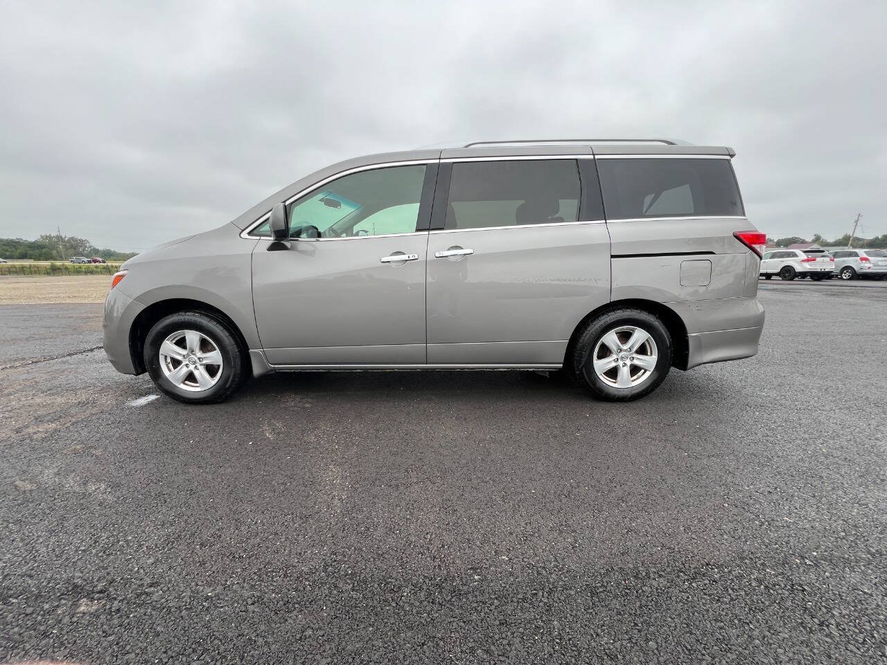 Used 2011 Nissan Quest SV w/ Value Cargo Pkg FWD image 18