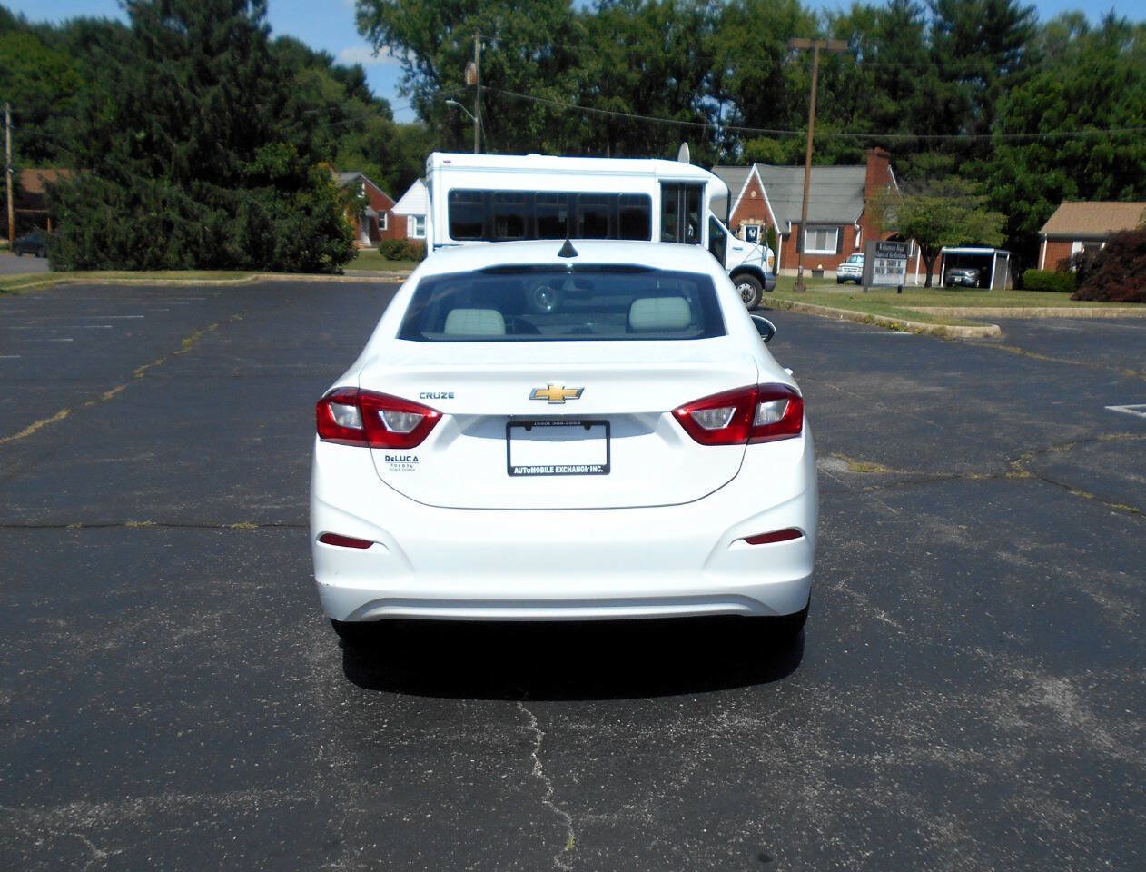 Used 2018 Chevrolet Cruze LS FWD image 7