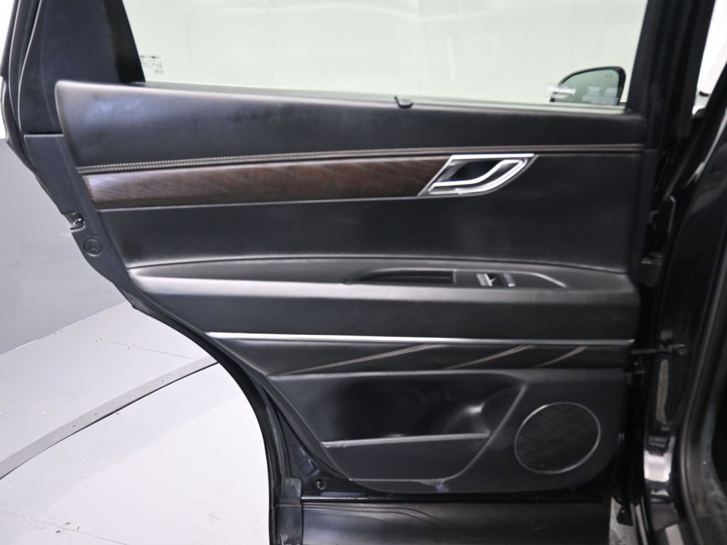 Used 2021 Genesis GV80 3.5T AWD/4WD image 36