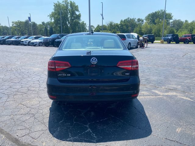 Used 2015 Volkswagen Jetta TDI SE FWD image 8