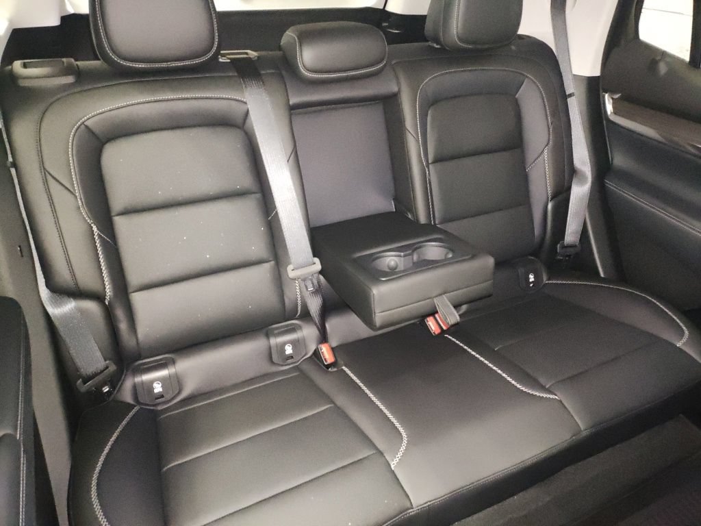 New 2027 GMC Terrain Denali w/ LPO, Floor Liner Package AWD/4WD image 10