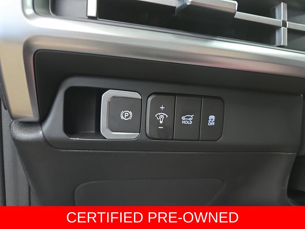 Used 2026 Hyundai Santa Fe SEL FWD image 25