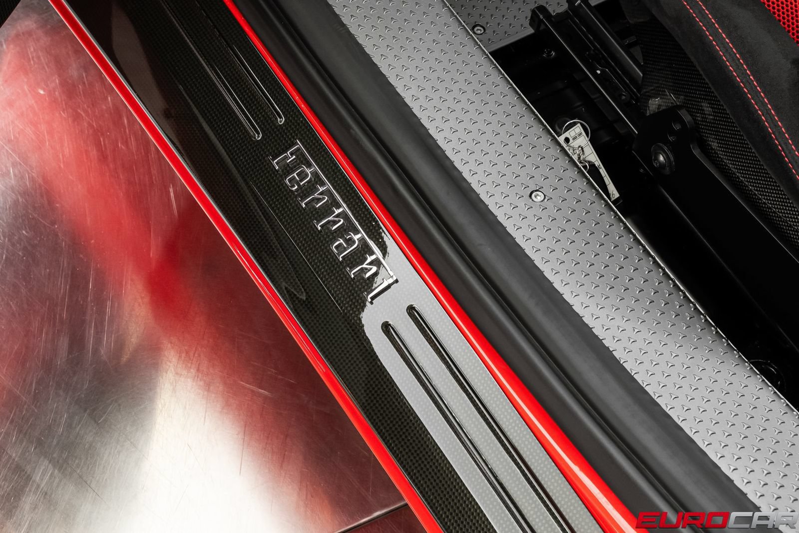 Used 2015 Ferrari 458 Speciale Coupe RWD image 51