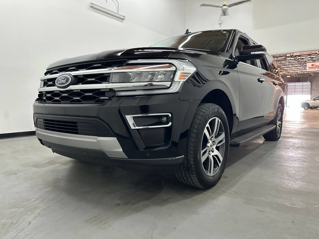 Used 2024 Ford Expedition Max Limited AWD/4WD image 19