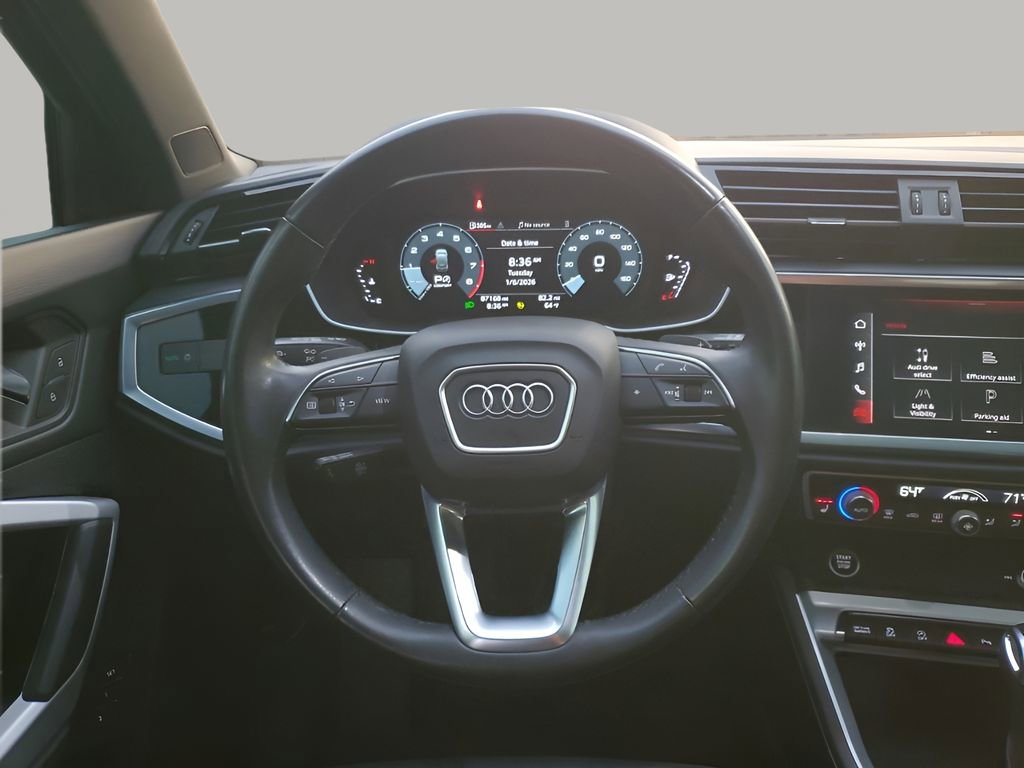 Used 2022 Audi Q3 2.0T Premium image 24