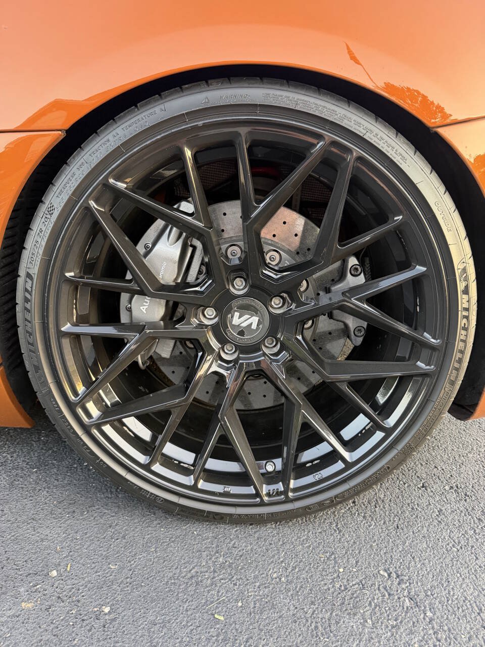 Used 2014 Audi R8 V8 w/ Ceramic Brake Package AWD/4WD image 15
