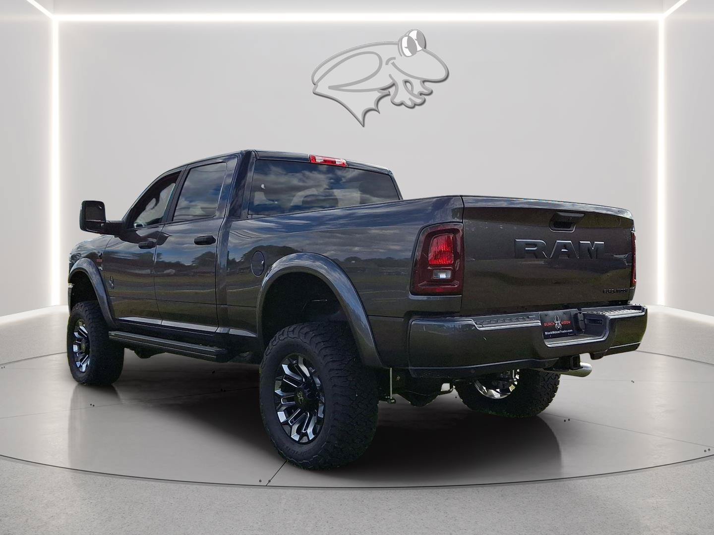 New 2025 RAM 2500 Big Horn AWD/4WD image 2