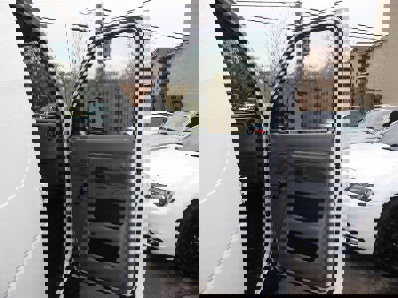 Used 2014 Ford E-250 and Econoline 250 Extended image 21