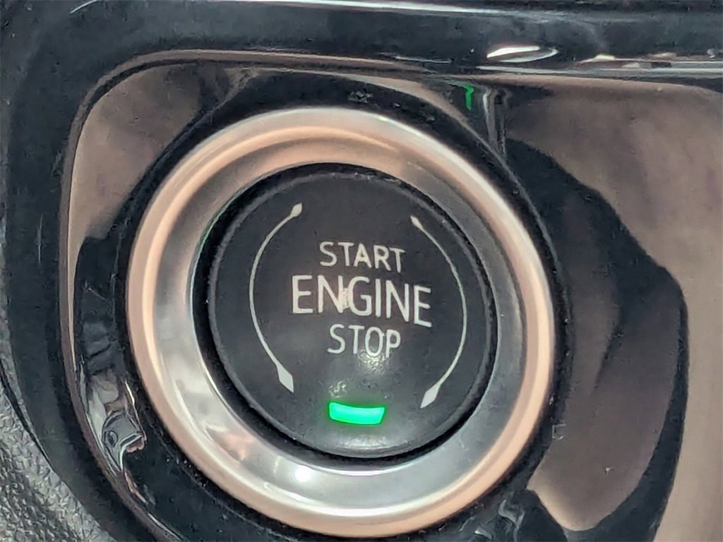 Used 2024 Chevrolet Silverado 2500 LT image 39