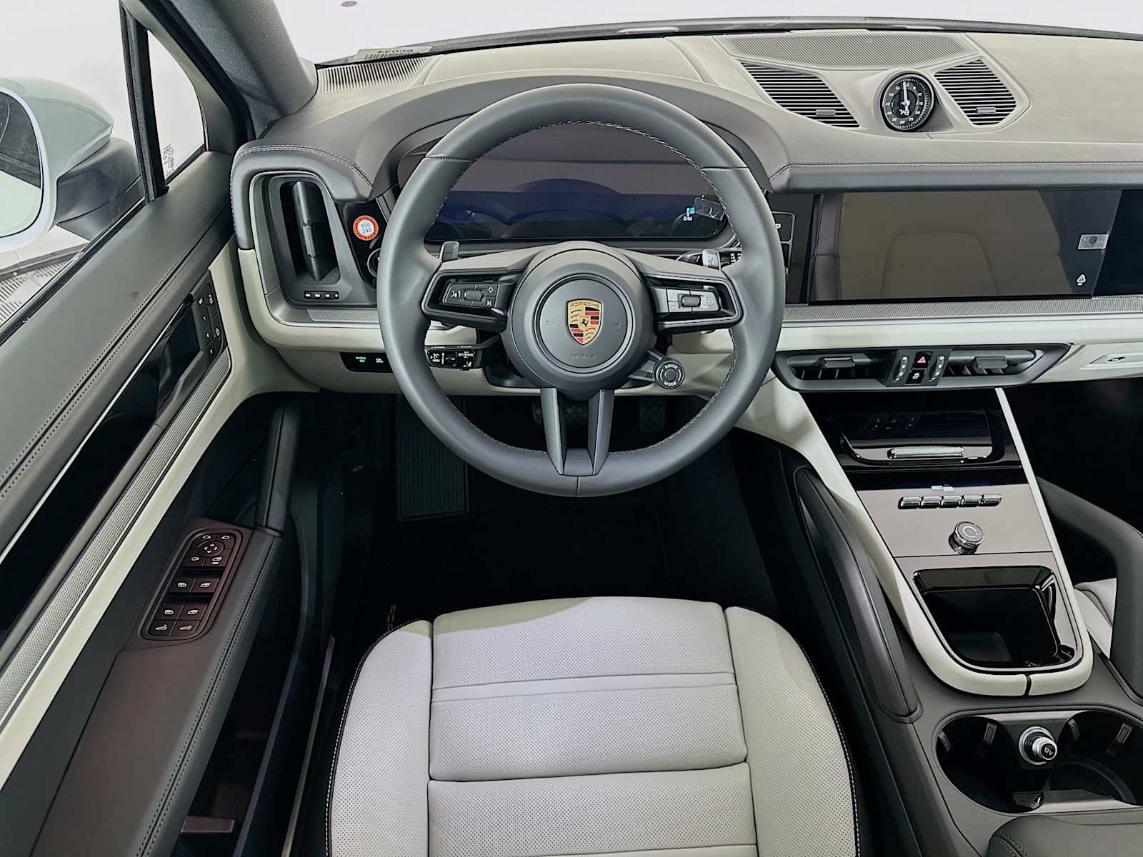 New 2026 Porsche Cayenne Coupe image 24