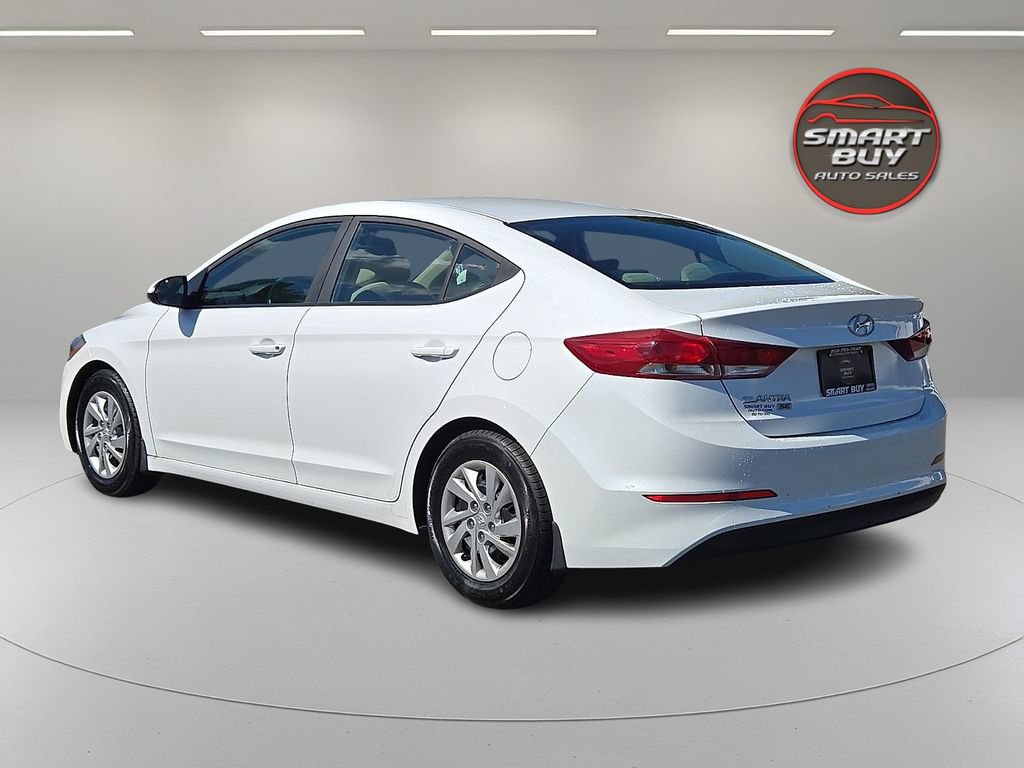 Used 2018 Hyundai Elantra SE FWD image 7