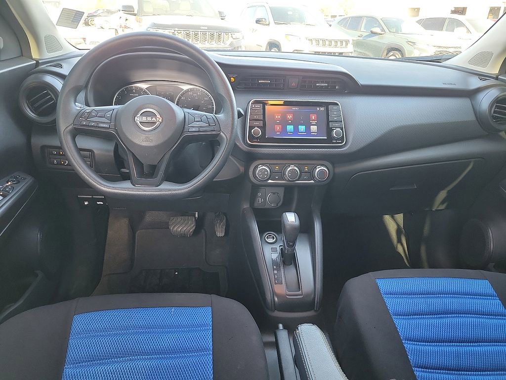 Used 2023 Nissan Kicks S FWD image 10