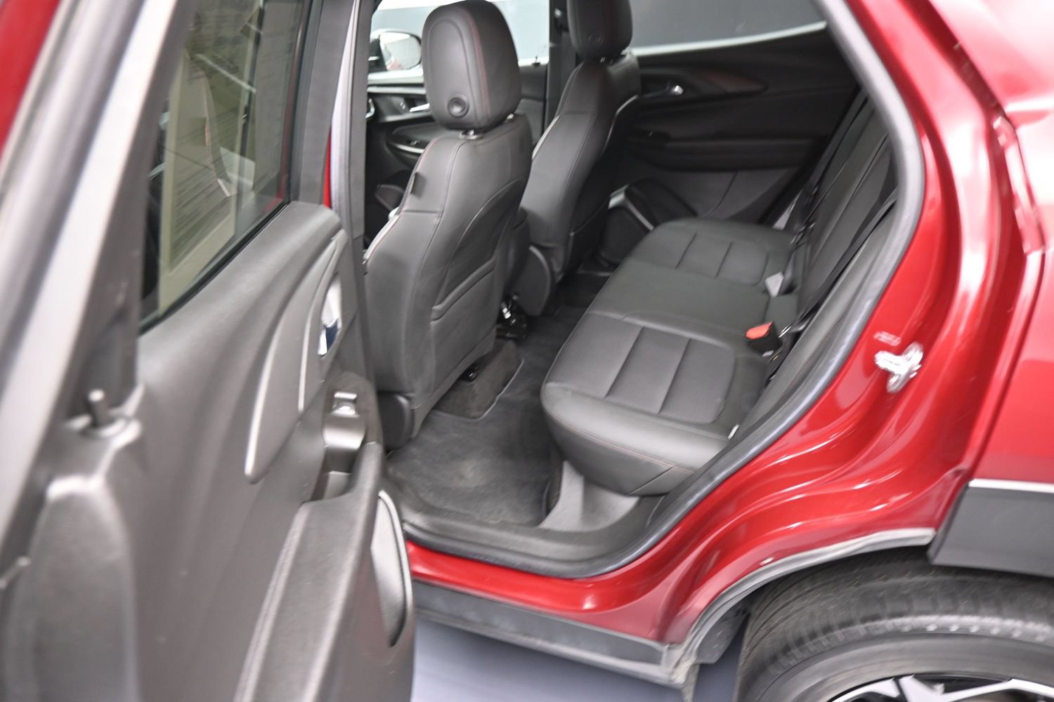 Used 2022 Chevrolet TrailBlazer RS FWD image 17