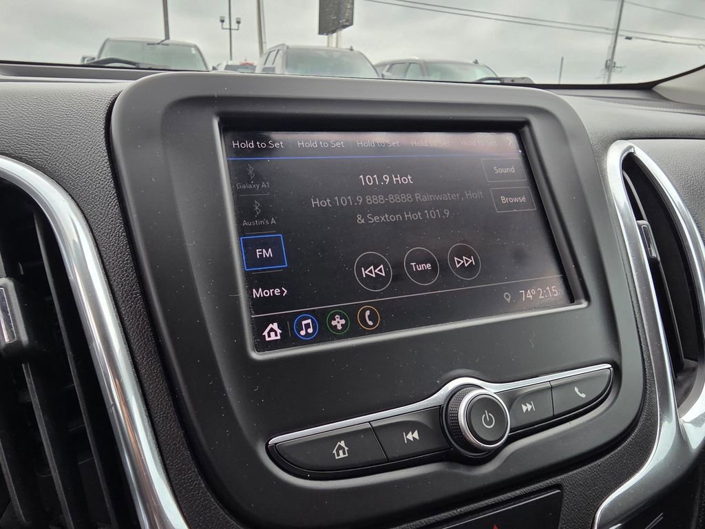 Used 2020 Chevrolet Equinox LT image 16