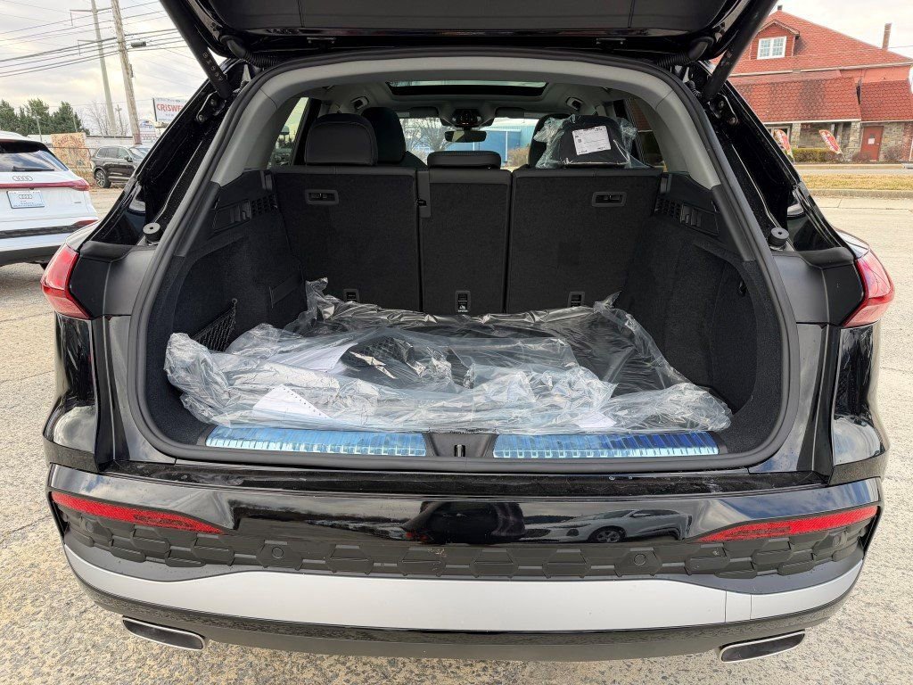 New 2025 Audi Q5 2.0T Premium Plus image 14