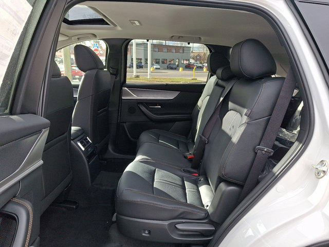 New 2026 MAZDA CX-90 3.3 Turbo w/ Preferred Package image 8