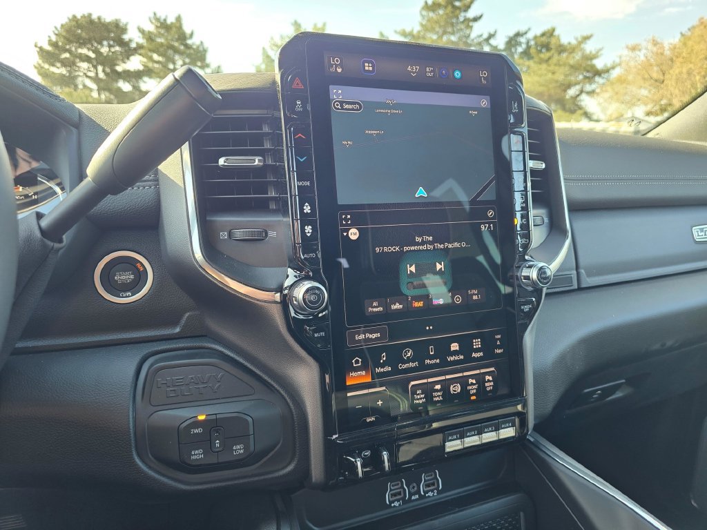 New 2026 RAM 3500 Laramie AWD/4WD image 18