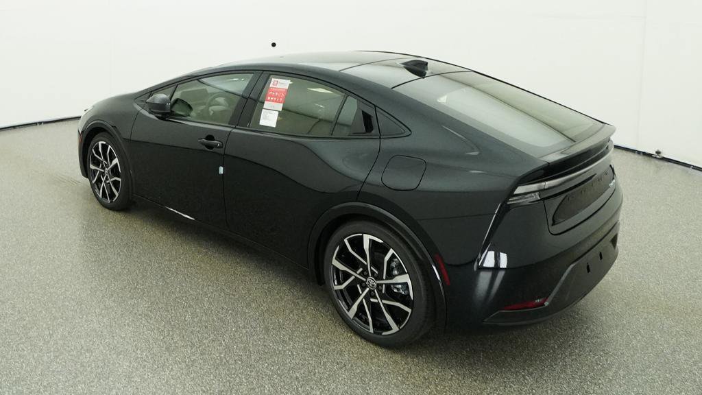 New 2026 Toyota Prius Plug-In Hybrid FWD image 8