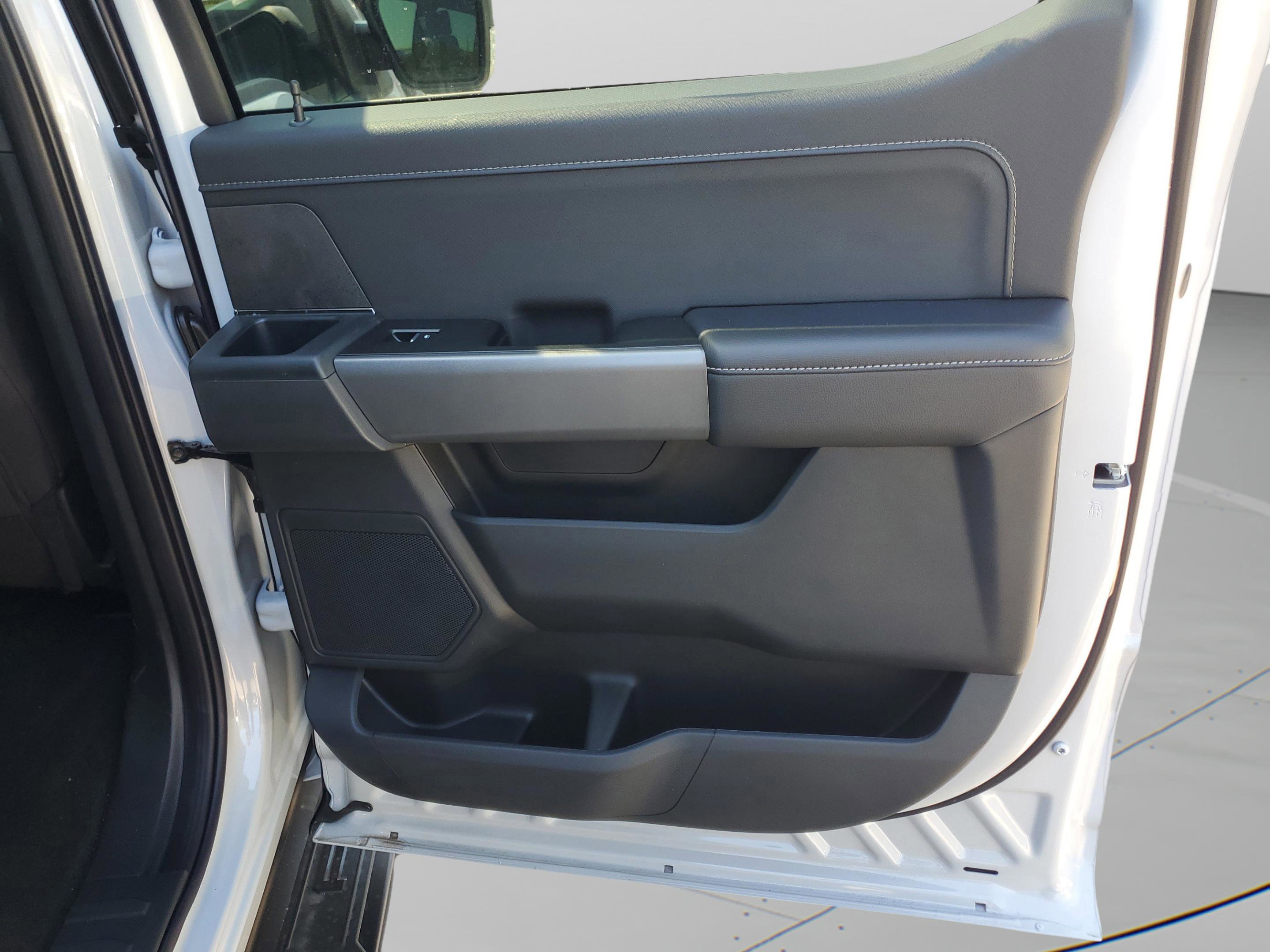 New 2025 Ford F150 XLT w/ Equipment Group 302A MID image 34