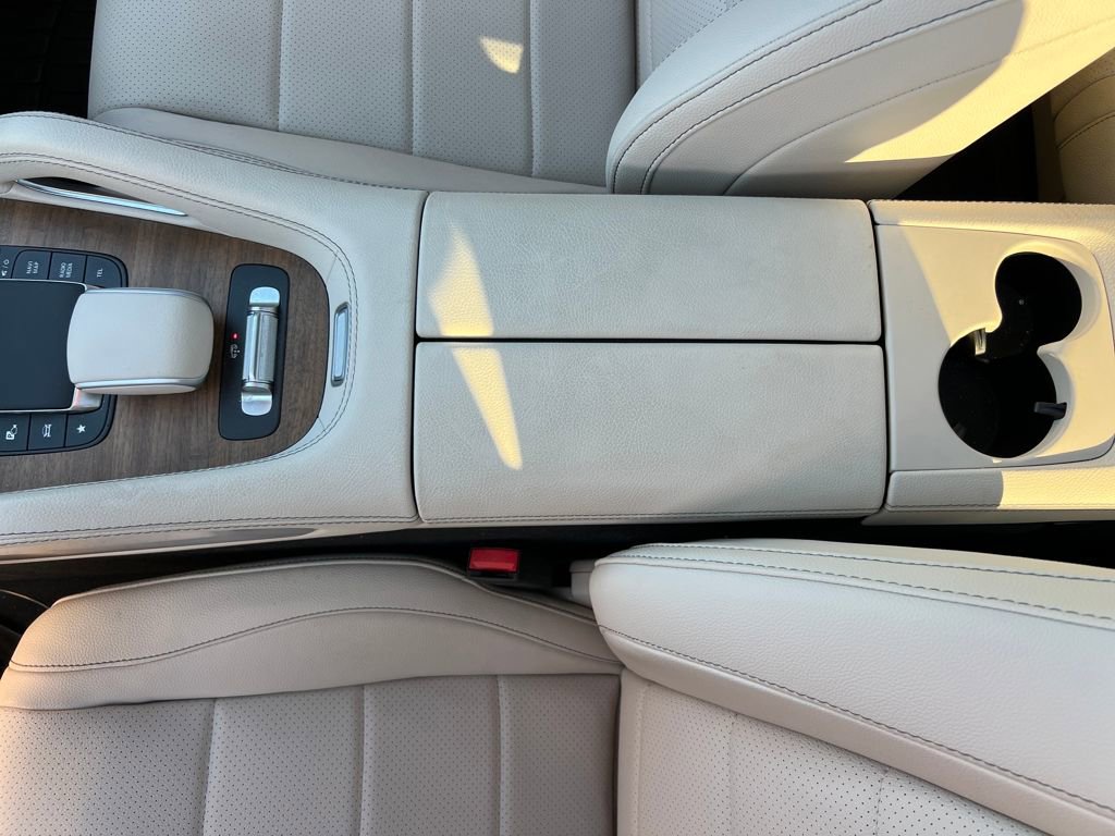 Used 2024 Mercedes-Benz GLS 450 4MATIC image 28