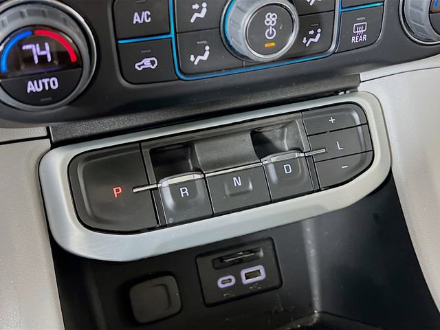 Used 2022 GMC Acadia SLT w/ Technology Package AWD/4WD image 22
