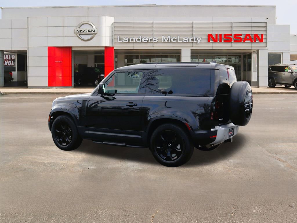 Used 2025 Land Rover Defender 90 S image 5
