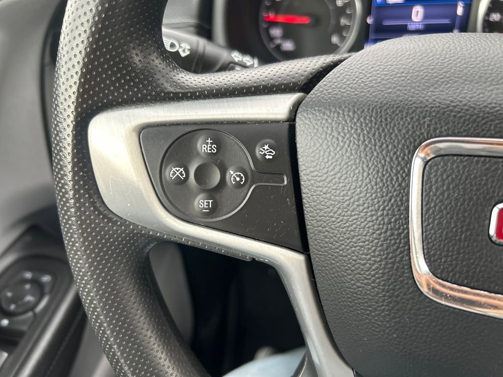 Used 2022 GMC Terrain SLE w/ Driver Convenience Package image 25