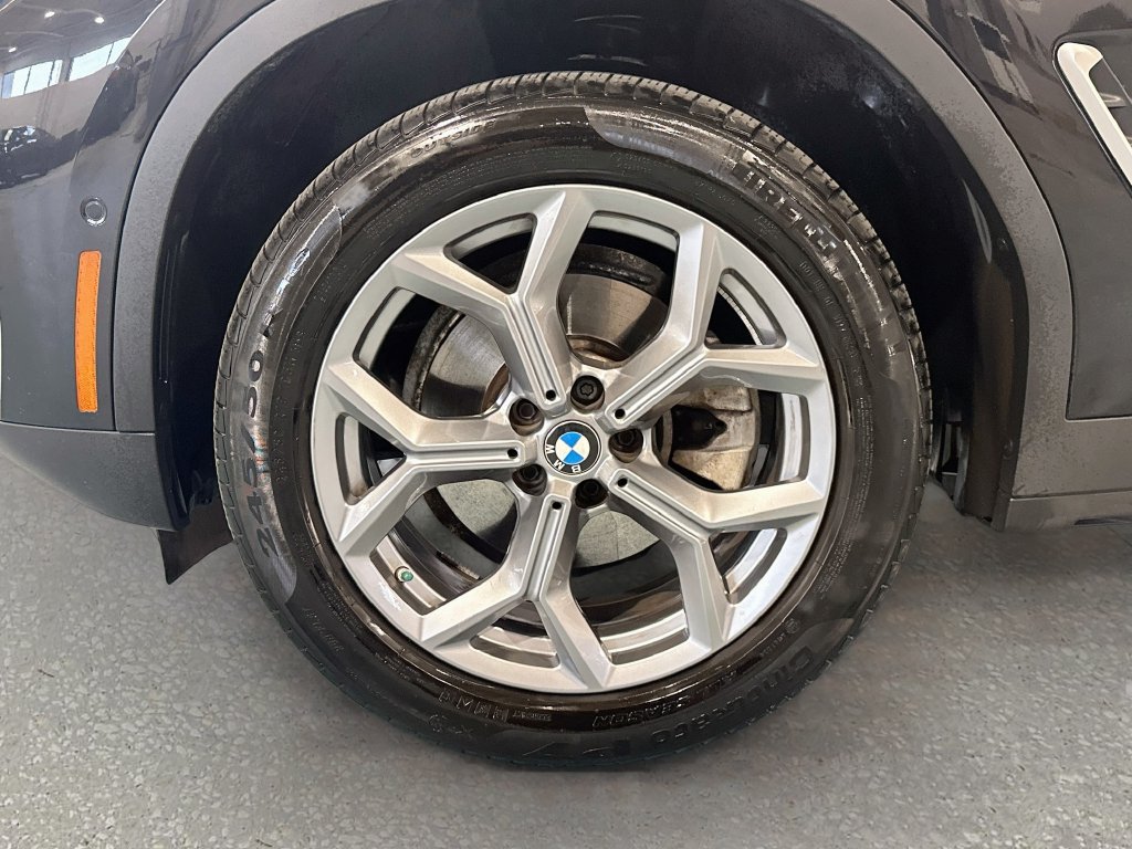 Used 2024 BMW X3 xDrive30i w/ Premium Package AWD/4WD image 32