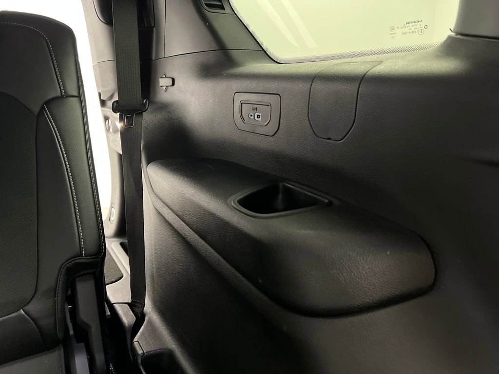 Used 2024 Jeep Grand Cherokee L Laredo image 35