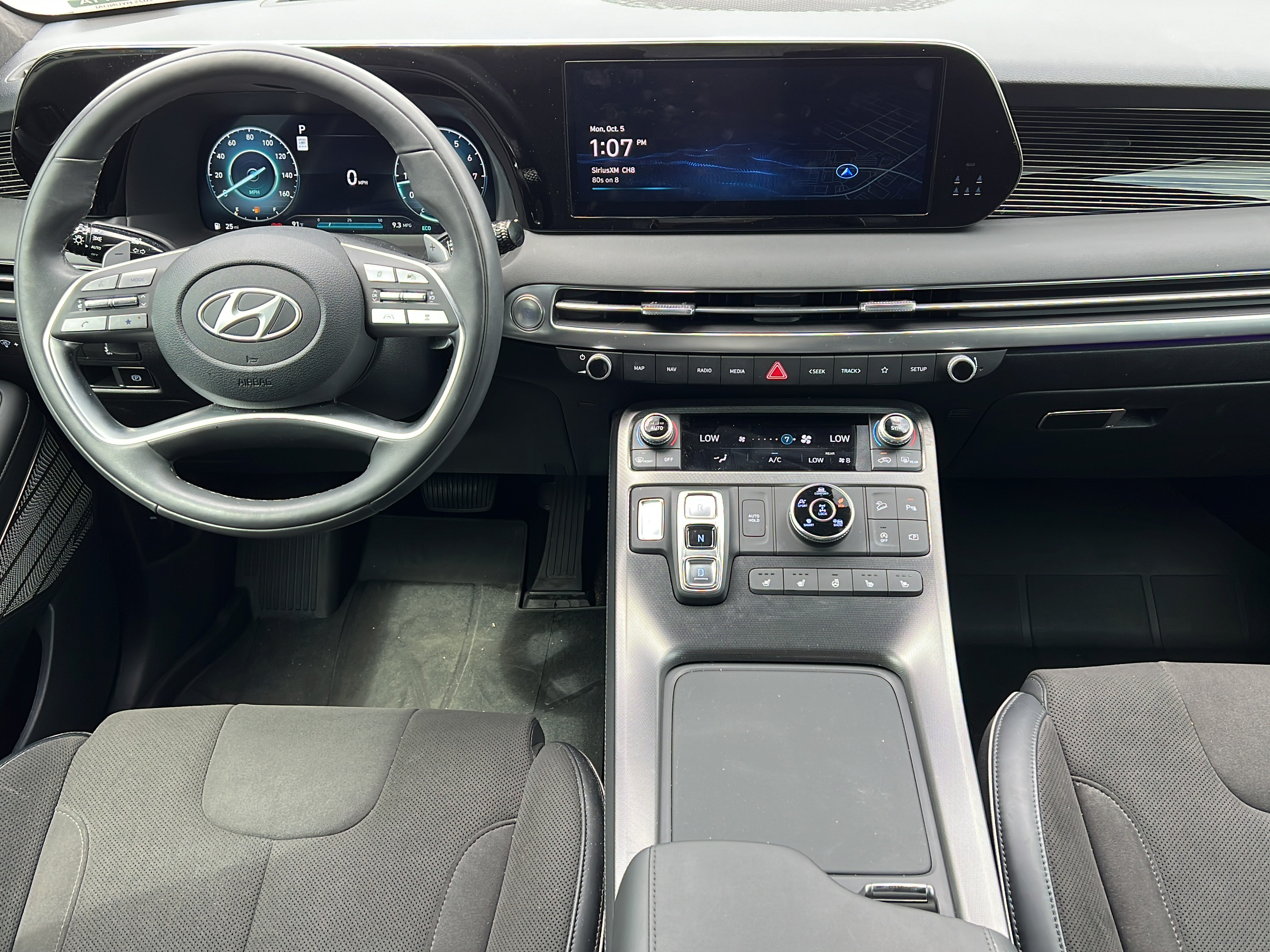 Certified 2025 Hyundai Palisade Calligraphy AWD/4WD image 11