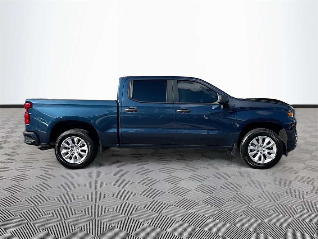 Used 2022 Chevrolet Silverado 1500 Custom image 5