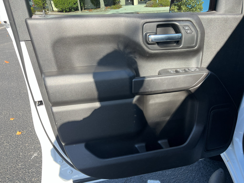 Used 2026 Chevrolet Silverado 1500 Custom AWD/4WD image 18