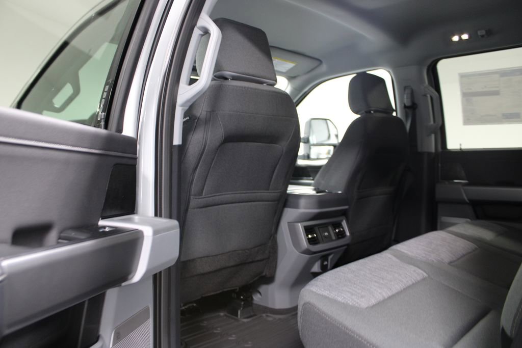 New 2026 Ford F250 XLT w/ XLT Premium Package image 27