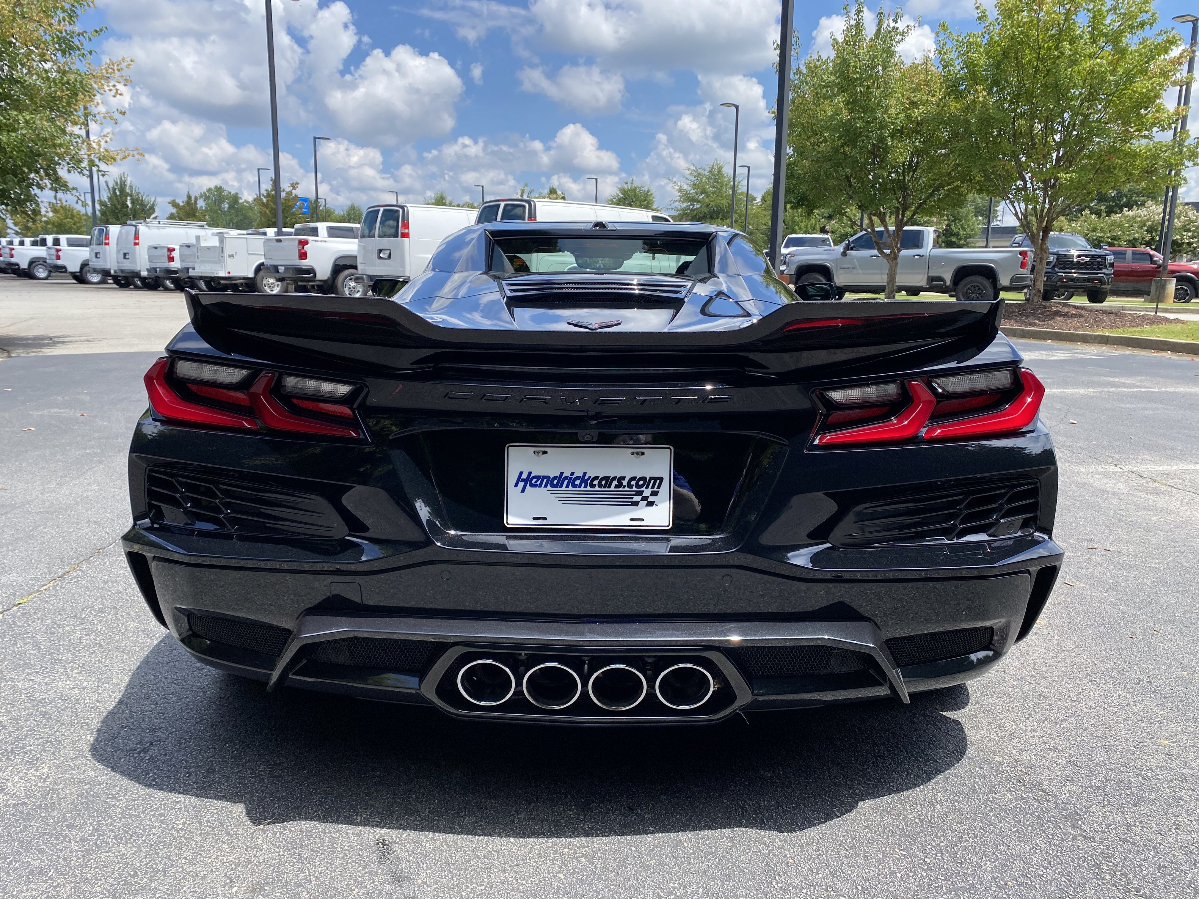 Used 2024 Chevrolet Corvette Z06 RWD image 8